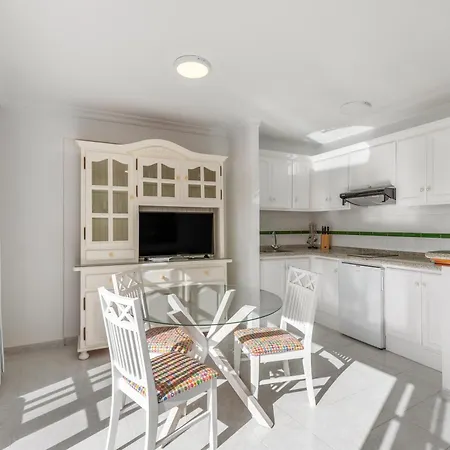 Playa Delphin 302 דירה *