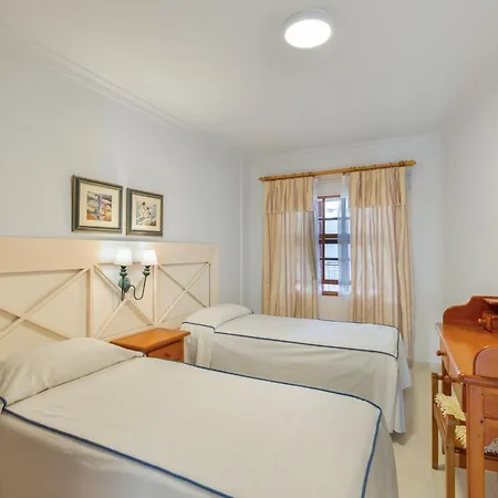 Playa Delphin 302 דירה